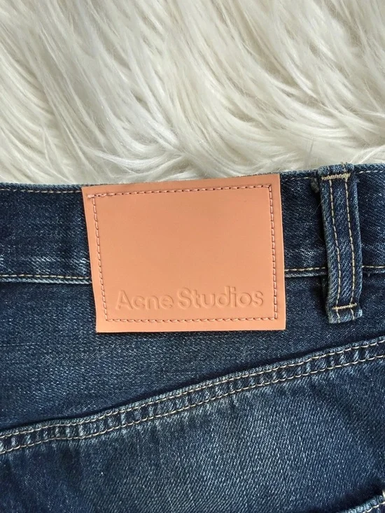 Acne Studios 2023M FN Dark Blue Washed Baggy-Fit and Wide-leg Jeans Size 44 - Picture 13 of 16